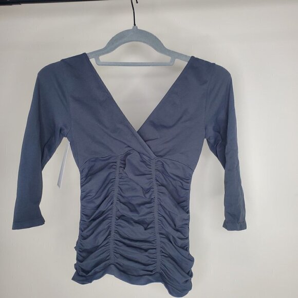 NWT Spiritual Gangster Ruched Detail V Neck Half Sleeve Top Dark Gray XS/S - Picture 10 of 12